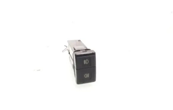 Fog light switch