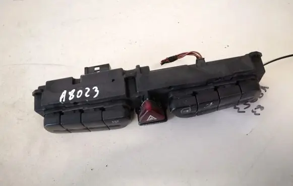 Mercedes-Benz C W203 Hazard light switch 2038214658