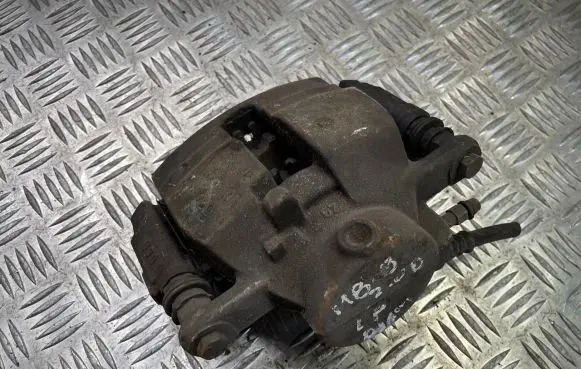 Mercedes-Benz B W245 Front brake caliper