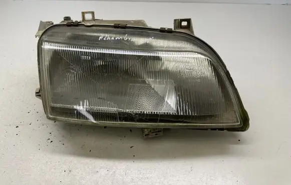 Seat Alhambra (Mk1) Headlight/headlamp 7M1941016K 0301048302 95VW13006FE