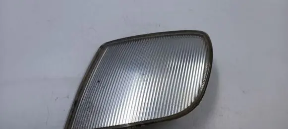 Volkswagen PASSAT B4 Front reflector 3A0941067