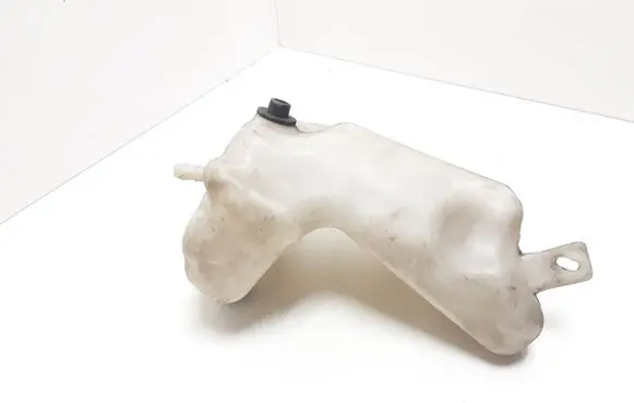 Mercedes-Benz E W211 Windshield washer fluid reservoir/tank 2118602260