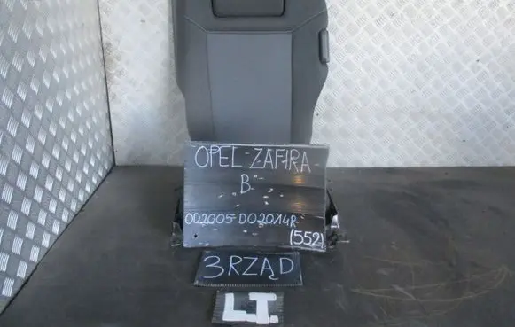 Opel Zafira B Front driver seat 