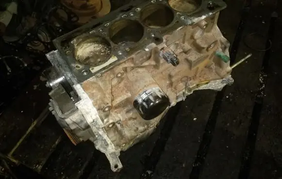 Renault Scenic I Engine block K4MA700