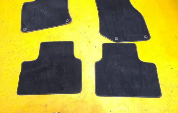 Lynk u0026 co 01 Front floor mat 8889420063 8889677153 8889677160
