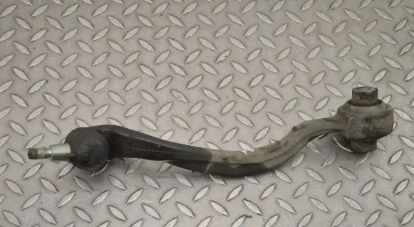 Mercedes-Benz E W212 Front lower control arm/wishbone A21204