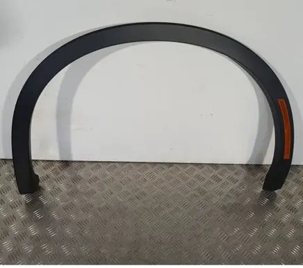 Mitsubishi Outlander IV Front arch trim 7400A596