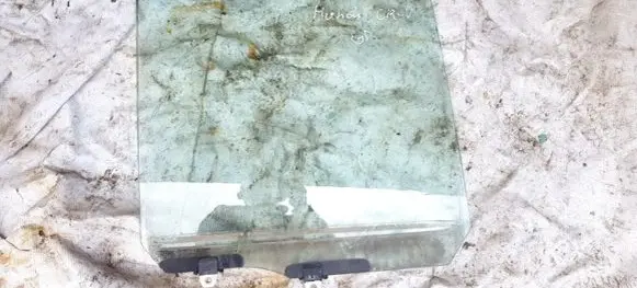 Honda CR-V Rear door window glass