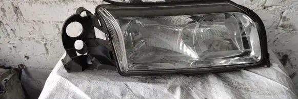 Volvo S80 Headlight/headlamp 8693558