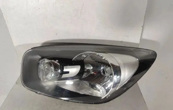KIA Picanto Headlight/headlamp 921011Y0