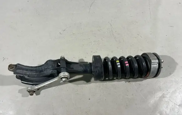 Volkswagen Touareg II Front shock absorber with coil spring 7P0412321A 7P6413032H 7P6413032AP