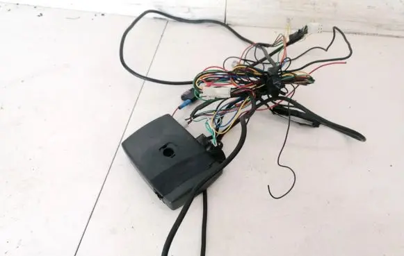 Ford Mondeo Mk III Alarm control unit/module 