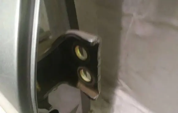 Peugeot 307 Rear door lower hinge 