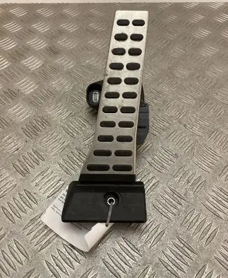 KIA Sportage Accelerator throttle pedal 32700F1810