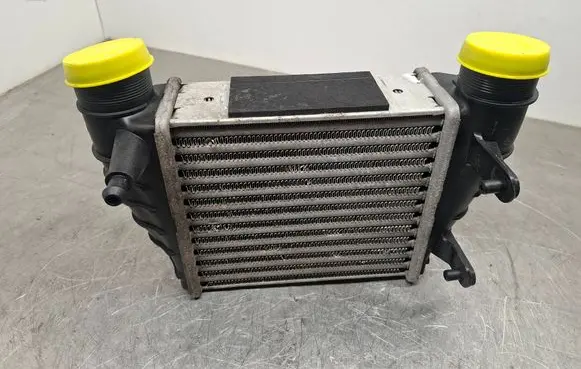 Audi A4 S4 B7 8E 8H Intercooler radiator 8E0145806Q