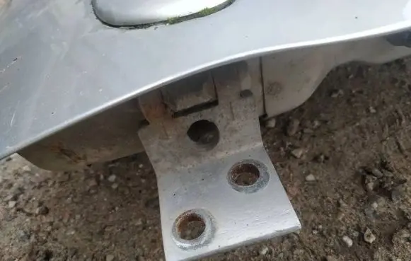 Citroen Xsara Front door upper hinge