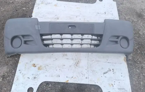 Opel Vivaro Front bumper