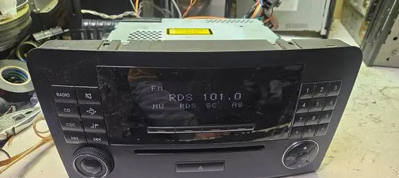 Mercedes-Benz ML W164 Radio/CD/DVD/GPS head unit A1648208289 MF2710