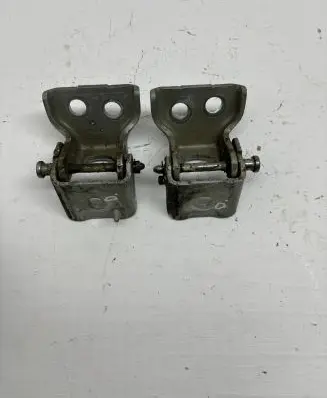 Front door hinge set