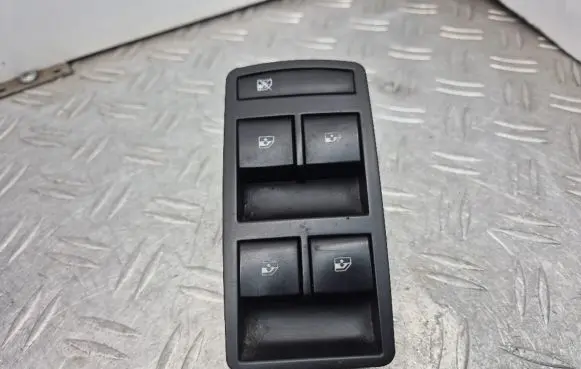 Opel Insignia A Electric window control switch 13305011