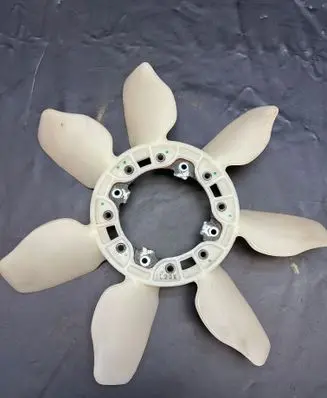 Toyota Hilux (AN120, AN130) Fan impeller 163610L020