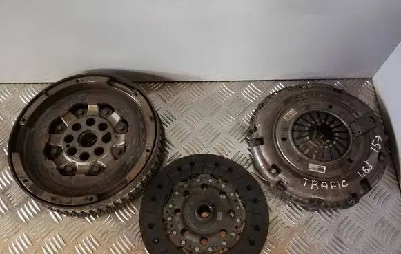 Renault Trafic III (X82) Clutch set kit 301015679R J23107183R 302052965R