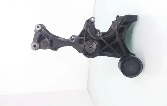 Audi A4 S4 B6 8E 8H Generator/alternator bracket 03G903139D