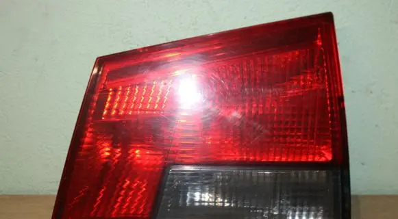 Opel Vectra C Tailgate rear/tail lights 13184025