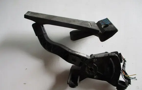 Hyundai H-1, Starex, Satellite Accelerator throttle pedal GFW0032A3Z000