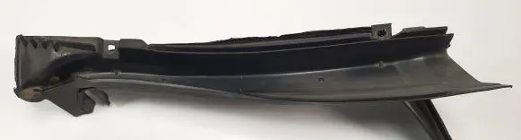 Mercedes-Benz E W124 Wiper trim 1246283407