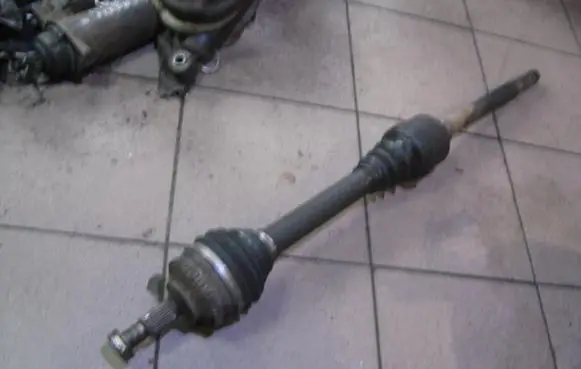Peugeot 607 Front driveshaft