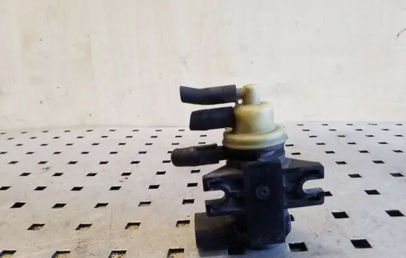 Skoda Octavia Mk2 (1Z) Turbo solenoid valve 1K0906627B