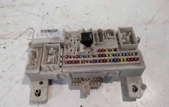 Ford Focus C-MAX Fuse module 6M49441060727 6M49441 060727