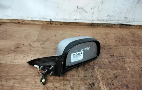 Mitsubishi Galant Front door electric wing mirror