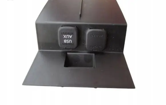 Mazda CX-5 AUX in-socket connector 