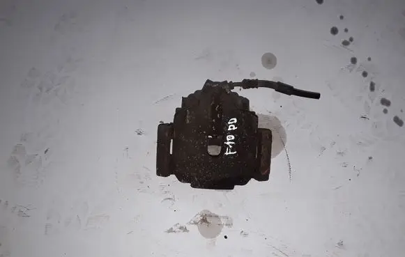 BMW 5 F10 F11 Front brake caliper 6024339