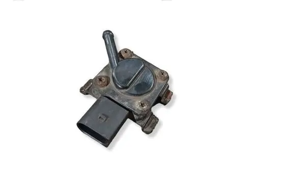 BMW 1 E81 E87 Exhaust gas pressure sensor 7789219
