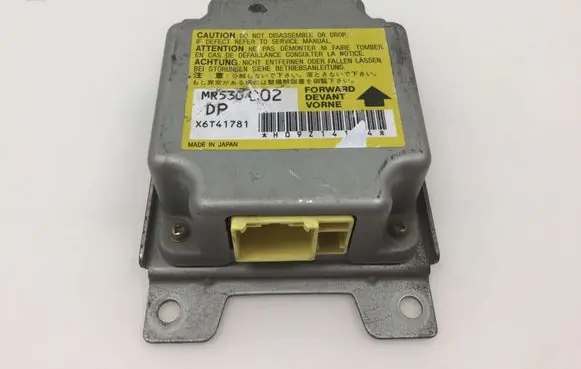 Mitsubishi Pajero Sport I Airbag control unit/module MR530002