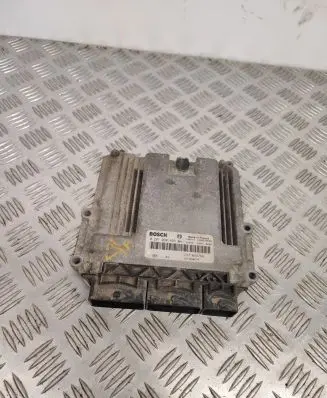 Renault Kangoo II Engine control unit/module 237104376R