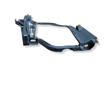 BMW 5 E60 E61 Headlight/headlamp mounting bracket 6936090