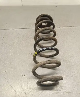 Audi Q3 8U Rear coil spring
