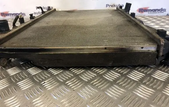 Suzuki Grand Vitara II Coolant radiator PA66GF30