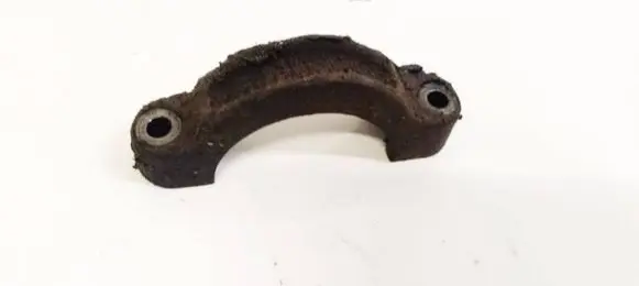 Volvo S80 Engine mounting bracket