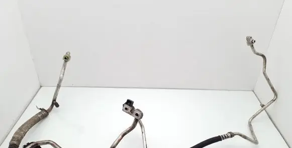 Jaguar S-Type Air conditioning (A/C) pipe/hose
