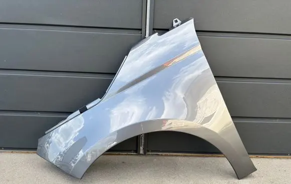 Fiat 500E Fender