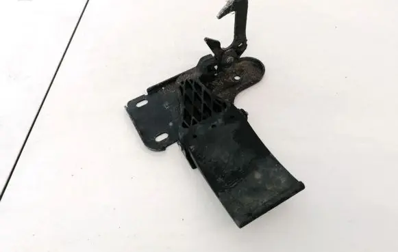 Audi A8 S8 D3 4E Engine bonnet/hood lock/catch 4e0823485b
