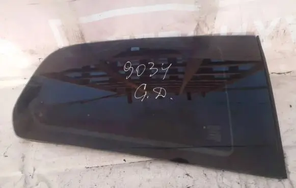 Fiat Punto (188) Rear side window