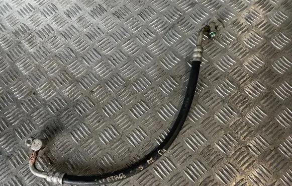 KIA Sportage Air conditioning (A/C) pipe/hose