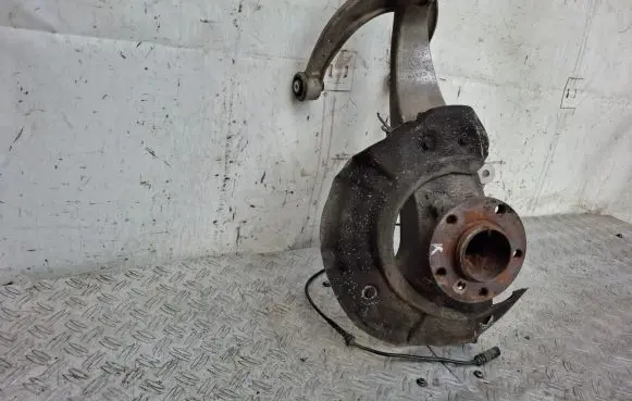 BMW 5 F10 F11 Front wheel hub AW6082T6 6082T6