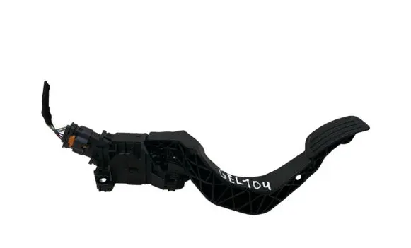 Opel Mokka B Accelerator throttle pedal 9837891980